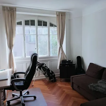 2 Bedrooms, 1 Living In Center With Free Parking Subject To Availability *